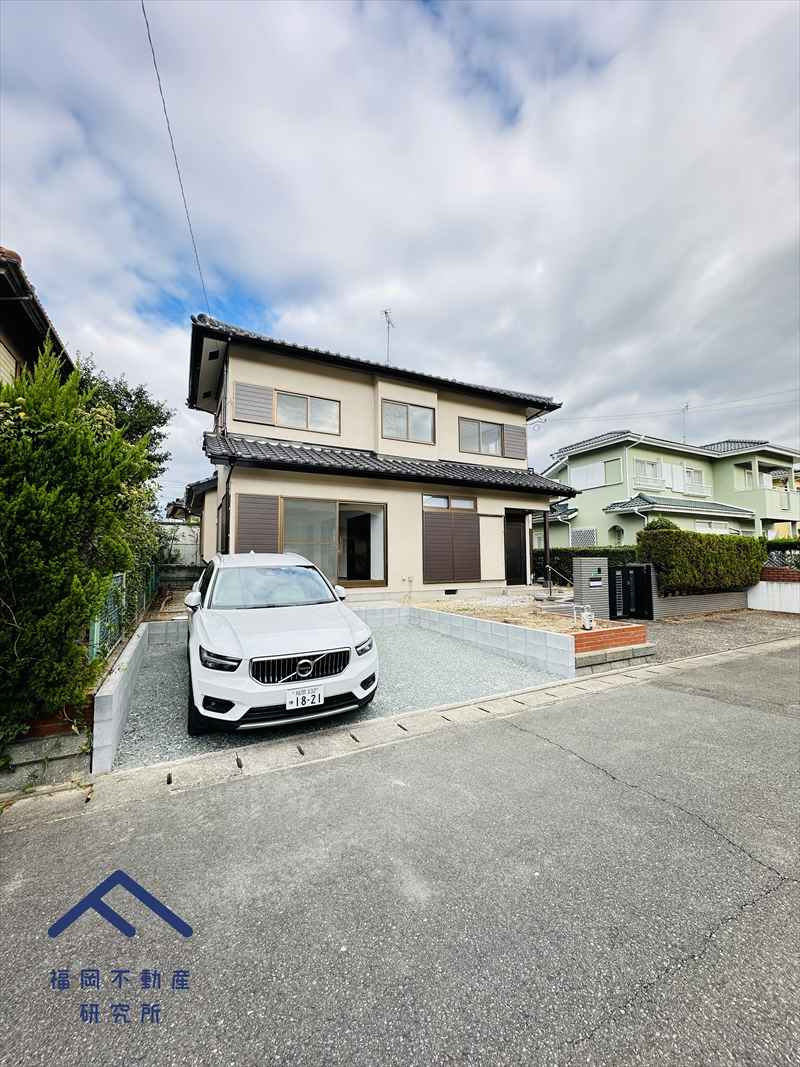 福津市光陽台５丁目　戸建て