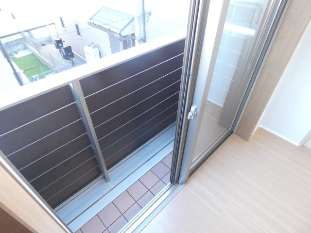【バルコニー】