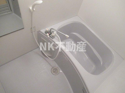 【浴室】 | Mフロンティア（若江岩田賃貸） | コンパクトで使いやすいお風呂です