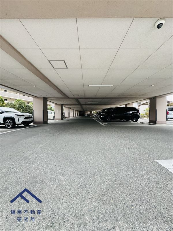 コアマンション博多南の駐車場