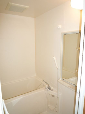 【浴室】 | グランシャリオ住吉 | 別号室の写真になります。現況優先。