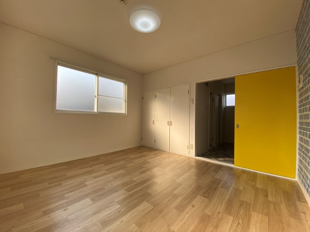 ＠Ｒｏｏｍの内装