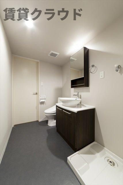 アンビエンテ千葉EAST館の洗面所|脱衣スペースもあります