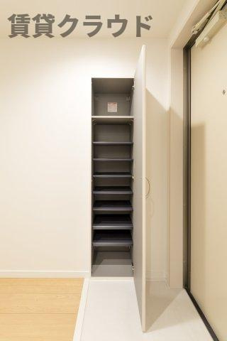 アンビエンテ千葉EAST館の収納|ちょっとした収納スペースも充実しています