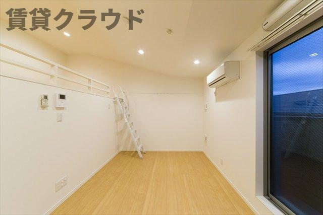 アンビエンテ千葉EAST館の洋室|ゆったりした洋室です