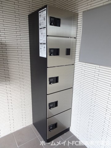 熊本市東区新外２丁目の賃貸マンションのロビー