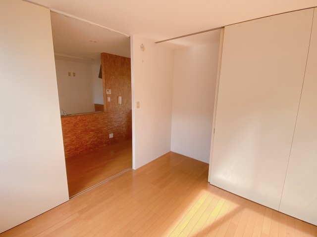 【洋室】 | Uni house