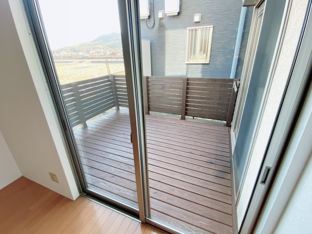 【バルコニー】 | Uni house