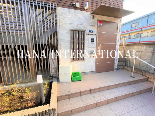 クレイノ石原橋のエントランス