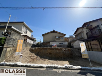 【前面道路含む現地写真】 | 宇治市広野町桐生谷　売土地　建築条件付き | 徒歩圏内に商業施設充実です！日々のお買い物に便利です♪