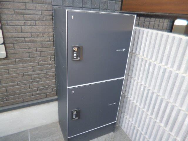 倉敷市中庄のアパートのその他共用部分|宅配ボックス