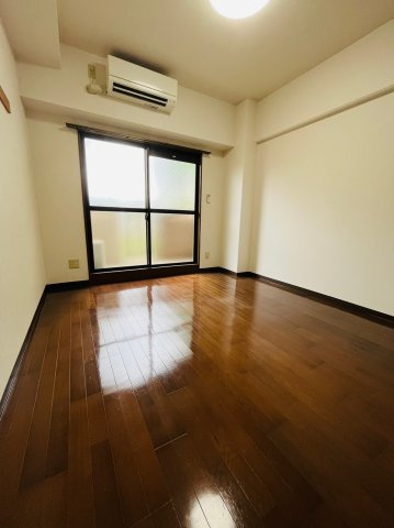 仲介手数料0円レージュ城西の居間・リビング