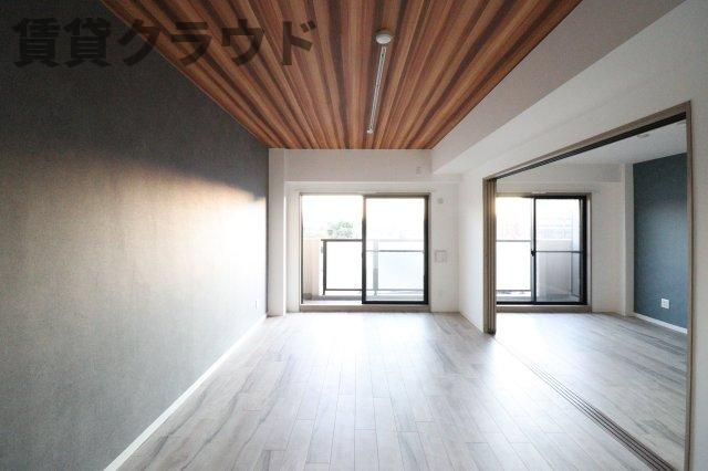 ライオンズマンション蘇我・青葉の森公園五番館の居間・リビング|居間です