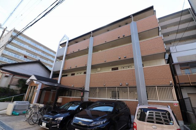 【外観】 | メゾンバイタルC棟 | きれいな外観です