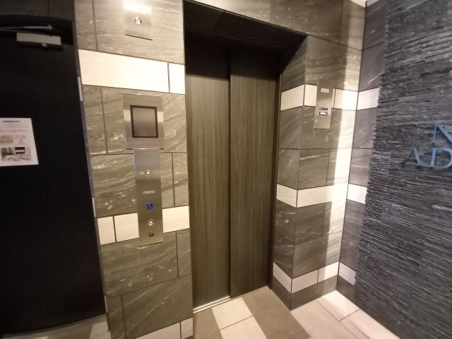 アドバンス三宮パルマのロビー