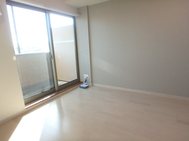 【寝室】 | ウェルスクエア西宮北口 | 落ち着いて過ごせるお部屋