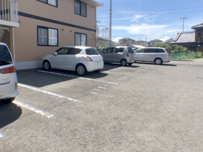 【駐車場】 | プレジール三葛