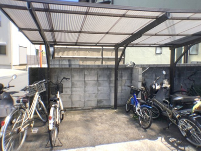 【その他共用部分】 | プレジール三葛 | 駐輪場