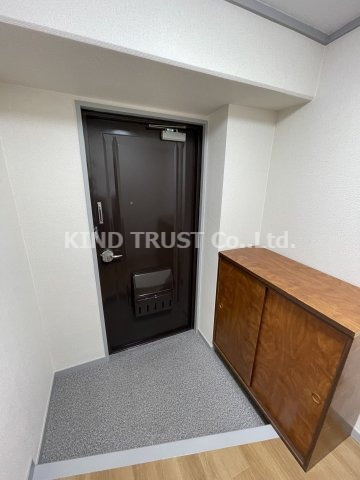 東邦マンションの玄関