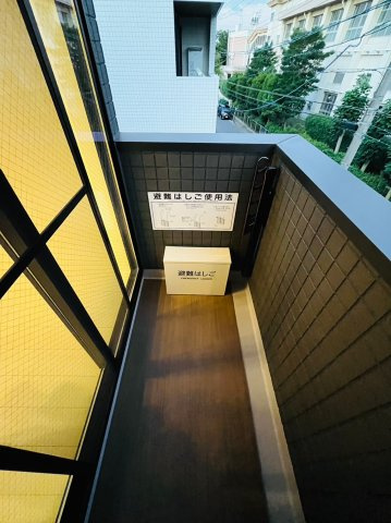 仲介手数料0円！！Warren nakashiotaⅦのバルコニー