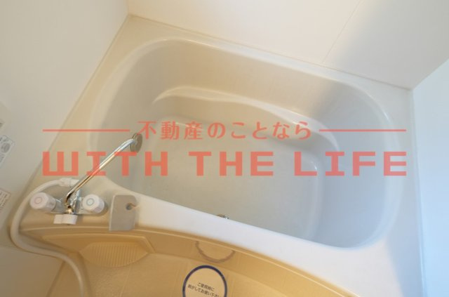 AXIS桑野Ⅲ B棟【キャッシュバックキャンペーン対象物件】の浴室|日々の暮らしに欠かせないお風呂です