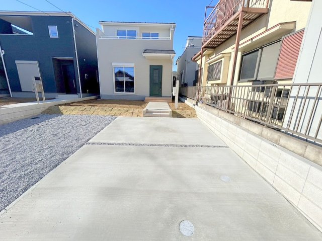 松伏町田中3丁目　新築戸建　全2棟　2号棟の駐車場|駐車場です。