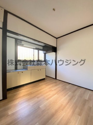 【居間・リビング】 | 　宝町乾貸家B | ゆったり過ごせる居間です