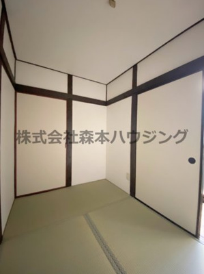 【和室】 | 　宝町乾貸家B | 和室がひろがる居住スペース