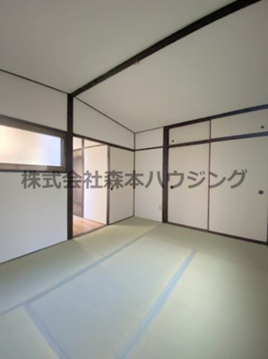 【和室】 | 　宝町乾貸家B | 来客時にも便利な和室付き