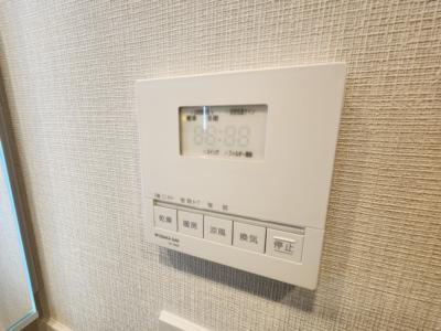 ソルレヴェンテ堀川高辻の浴室|浴室乾燥機能