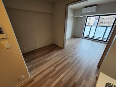 ソルレヴェンテ堀川高辻の居間・リビング|ダイニング