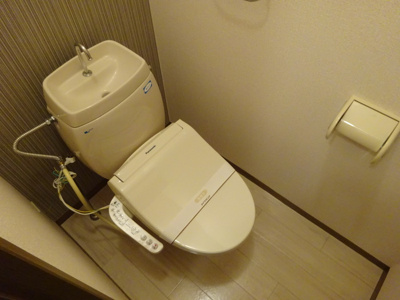 【トイレ】 | サンクテュエール | 別のお部屋の写真です。