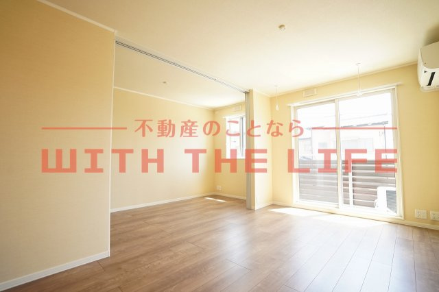 セレッソハイムⅡ【キャッシュバック対象物件】の居間・リビング|おしゃれなリビングです