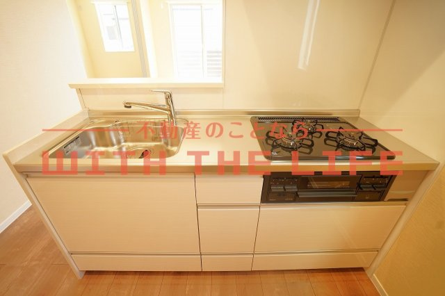 セレッソハイムⅡ【キャッシュバック対象物件】のキッチン|コンパクトなキッチンで掃除もラクラク