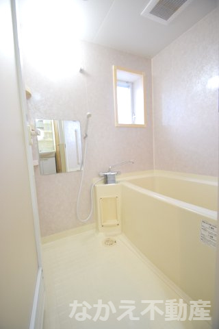 【浴室】 | コンパクトで使いやすいお風呂です