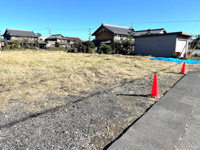 大垣市和合本町売地の前面道路含む現地写真