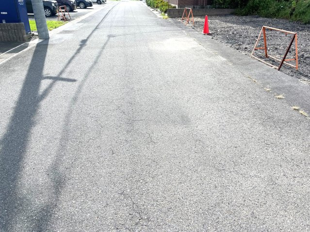 大垣市和合本町売地の前面道路含む現地写真