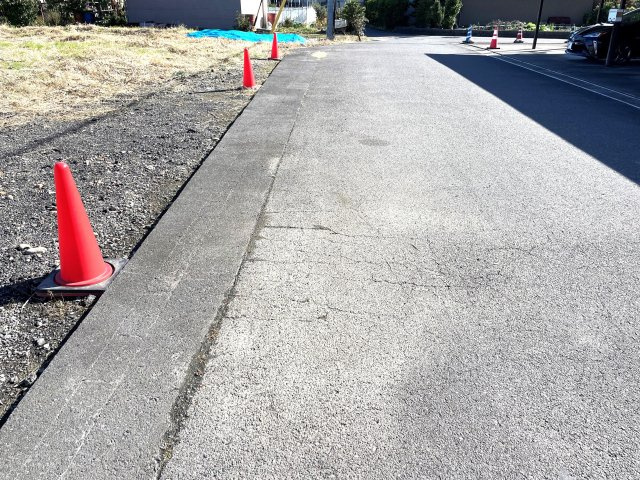 大垣市和合本町売地の前面道路含む現地写真