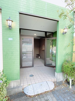 【エントランス】