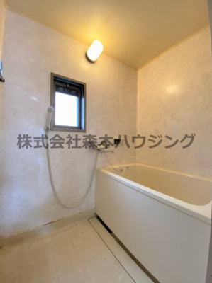 【浴室】 | 　石橋ハイツA | ※同タイプ別室の写真で掲載しています。