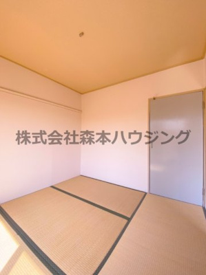 【和室】 | 　石橋ハイツA | リビングスペース代わりに使えそうな和室です
