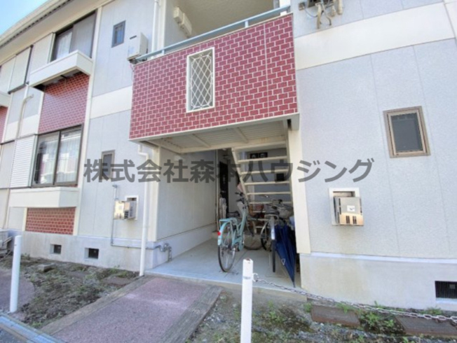【エントランス】 | 　石橋ハイツA | 毎日通るエントランスはこのようになっています