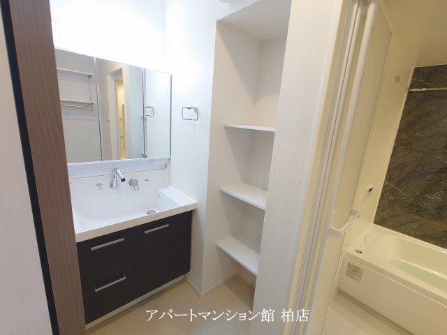 パーシモンNの洗面所