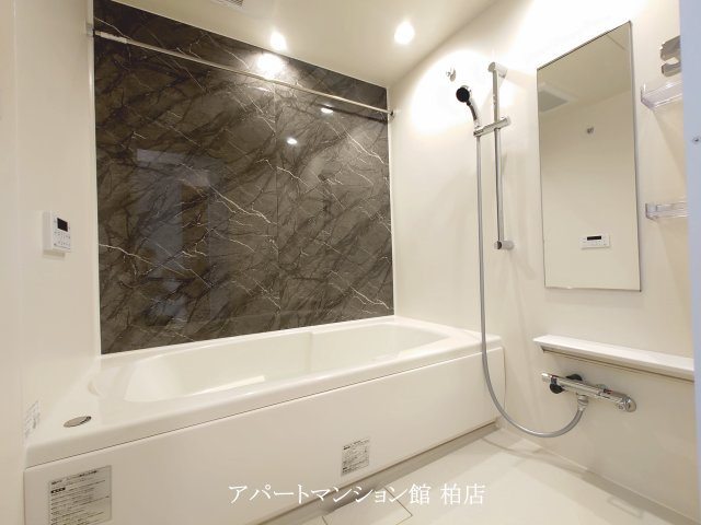 パーシモンNの浴室