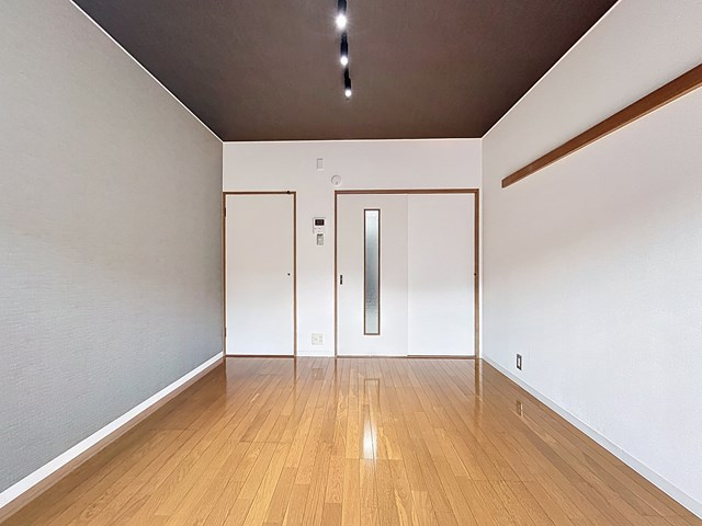 プルーリオンⅢの居間・リビング