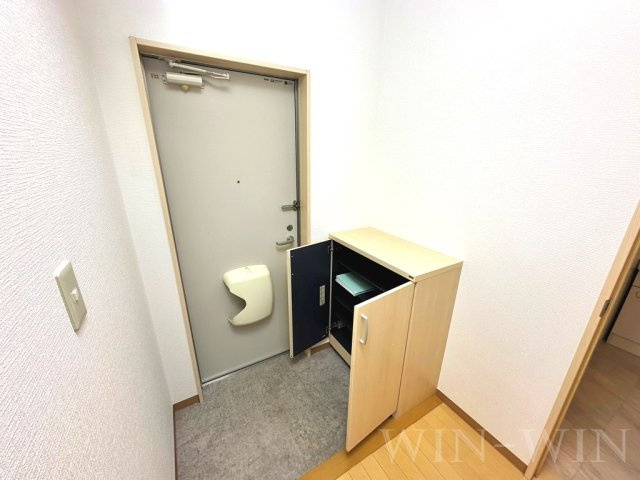 Flora若狭の玄関