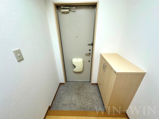Flora若狭の玄関