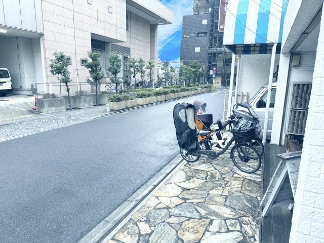 カネダビルの周辺