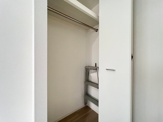 セレニテ九条リアンの収納