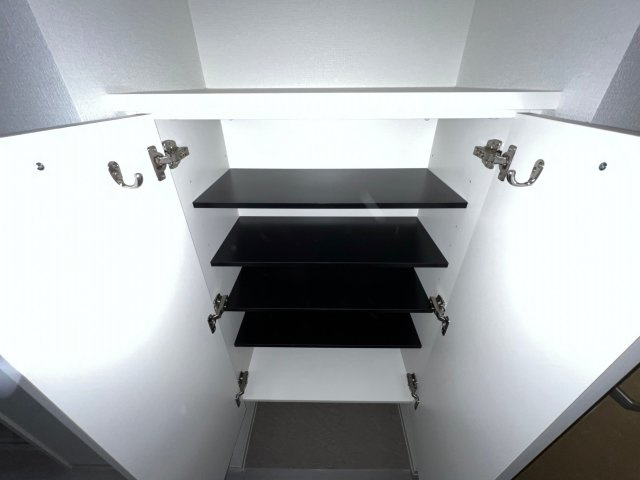 セレニテ九条リアンの収納